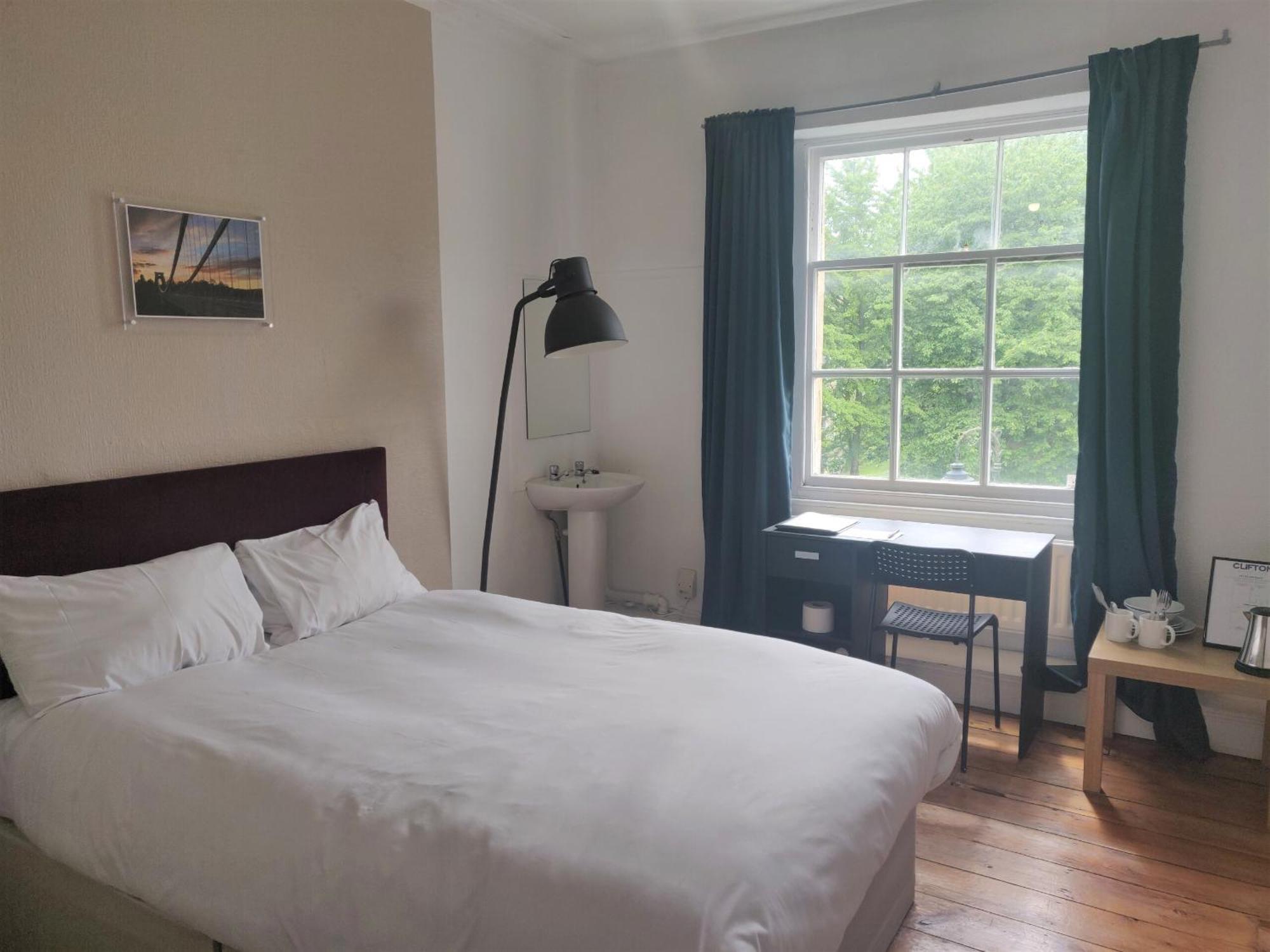 Westbourne Place Rooms - By Clifton Short Lets Bristol Room photo
