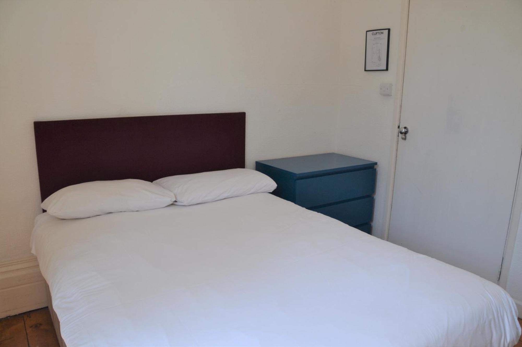 Westbourne Place Rooms - By Clifton Short Lets Bristol Room photo